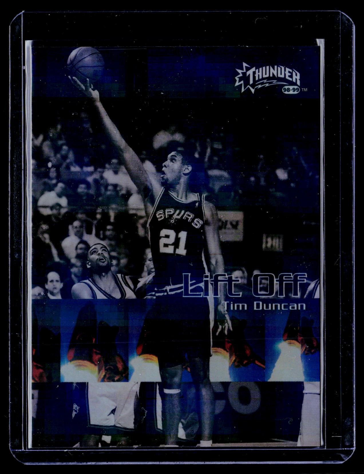 1998-99 SkyBox Thunder #4 LO Tim Duncan Lift Off